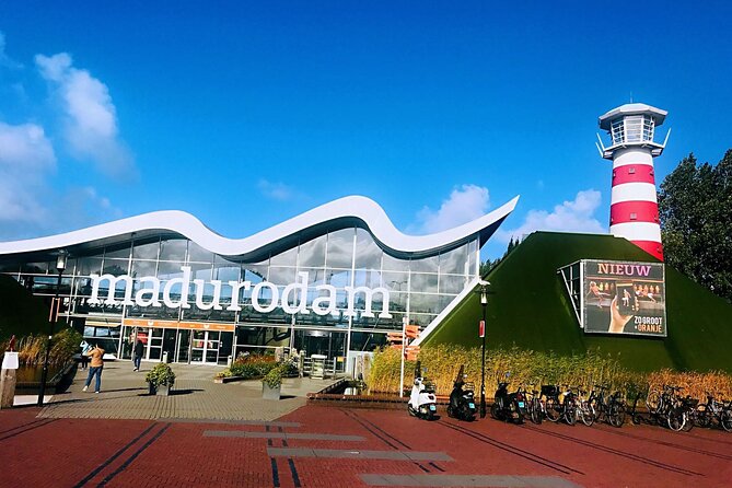 Rotterdam, Delft, The Hague Day Tour Incl. Madurodam/Royal Delft - The Hague: Peace Palace, Binnenhof, and royal workplaces