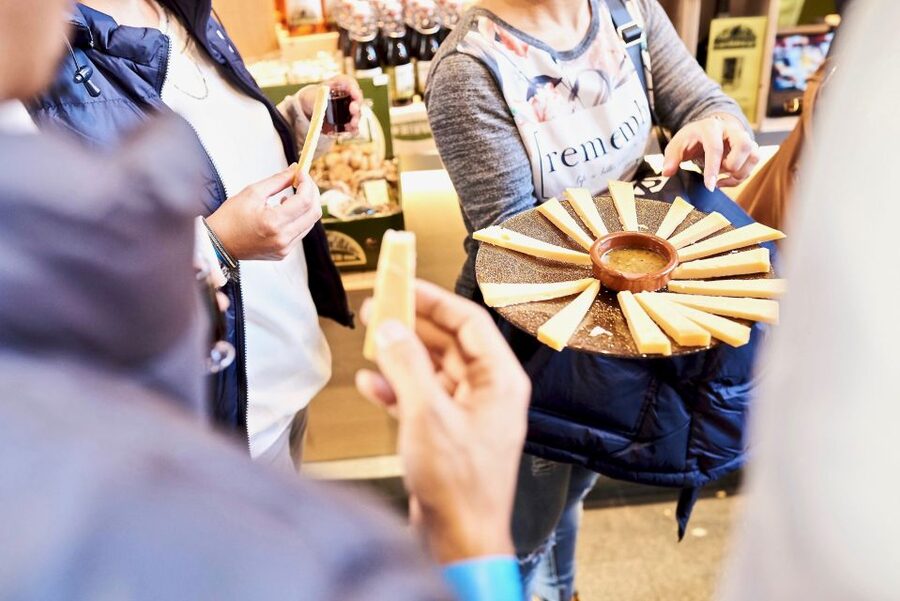 Rotterdam: Food Tour by Bike - Who This Tour Suits Best