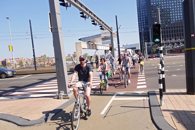 Rotterdam Highlights Bike Tour - Weather and timing: plan your day around the ride