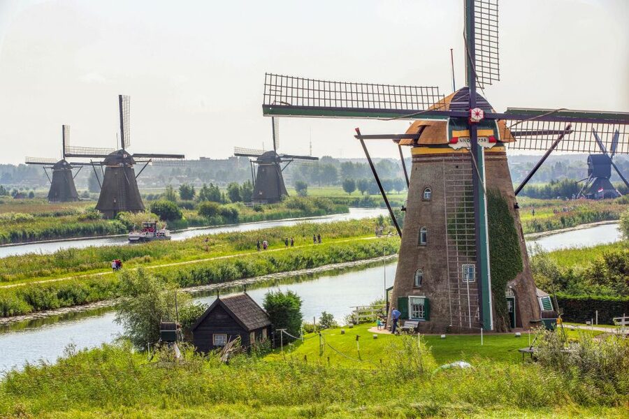 Rotterdam: Kinderdijk UNESCO World Heritage Entry Ticket - Why Kinderdijk’s UNESCO Windmills Make More Sense Than Postcards
