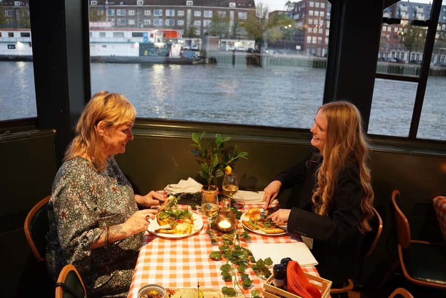 Rotterdam: Pizza Cruise - Key highlights you should care about