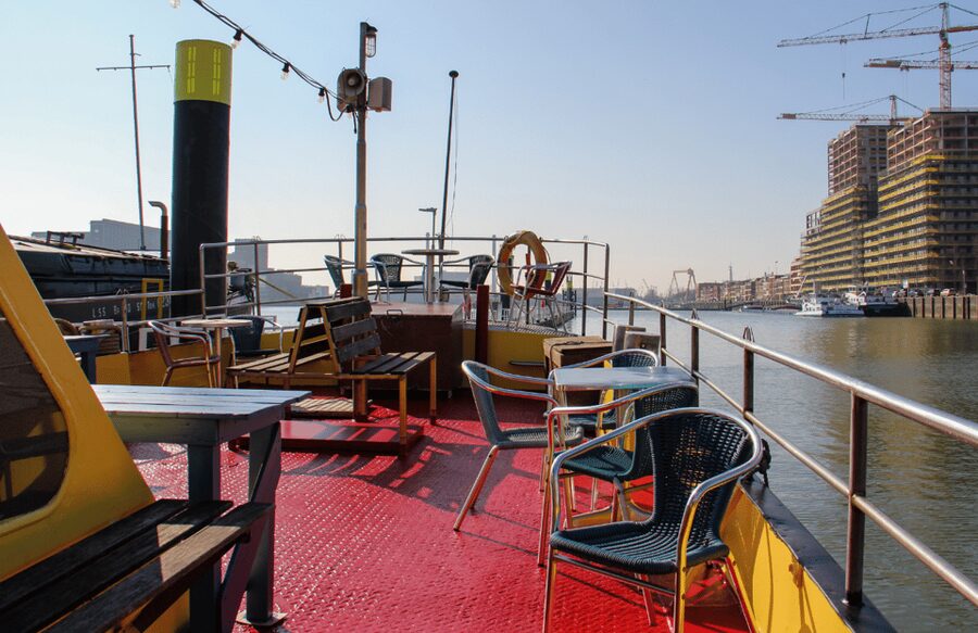 Rotterdam: Pub Cruise with Drinks and Bites - What the full harbor tour does for your Rotterdam photos