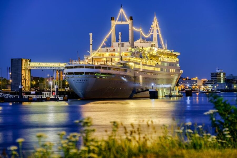 Rotterdam: Steamship Rotterdam Audio Tour Entry Ticket - Optional engine room tour, when the extra hour is worth it