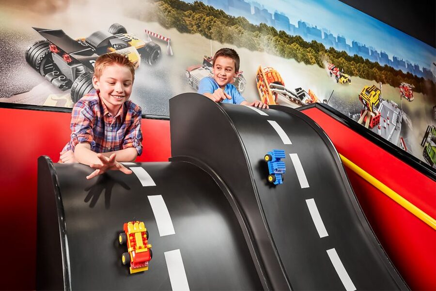 Scheveningen: LEGOLAND® Discovery Centre Entry Ticket - Your LEGO route across the 7 zones