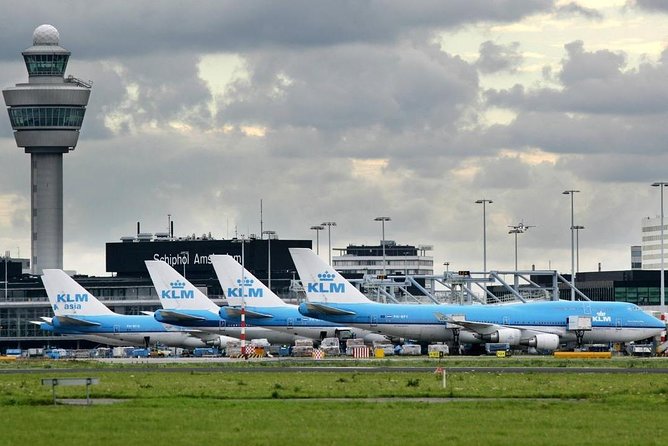 Schiphol Airport to Amsterdam Private Transfer - Meet-and-Greet, Flight Tracking, and the 60-Minute Waiting Rule