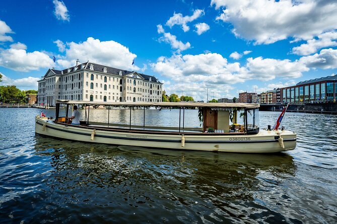 Small-Group Luxury Canal Cruise with Local Skipper - What $72.29 Gets You, and How the Drinks Upgrade Changes the Value