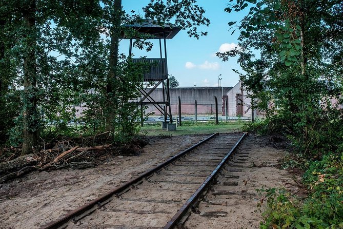 Small Group Tour to Nazi WWII concentration camp from Amsterdam - Small Group Size That Changes the Feel of the Visit