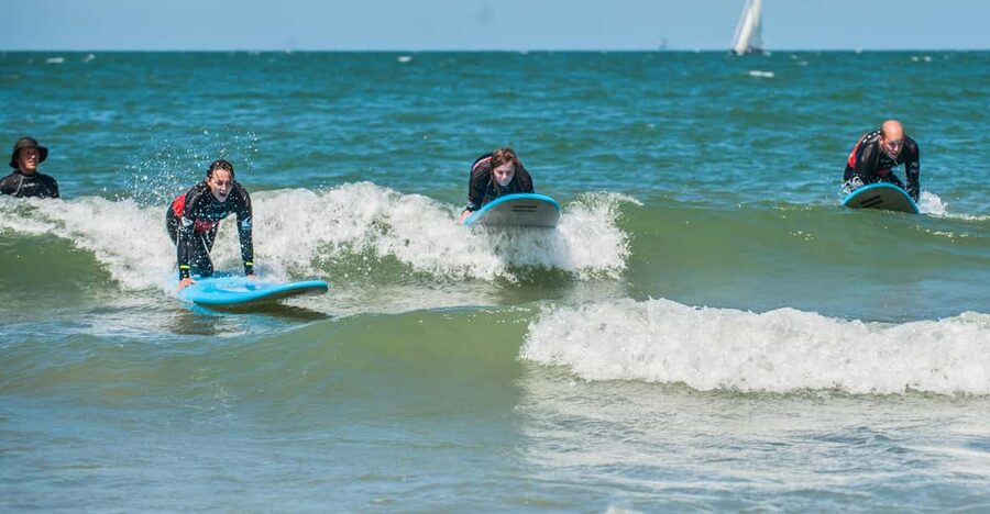 The Hague: Beginner's Surf Lesson Adults - Scheveningen beach meeting point, gear-ready setup