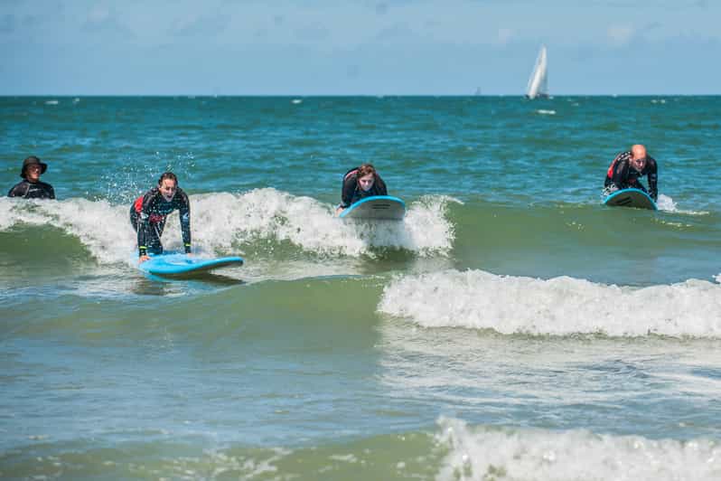 The Hague: Beginner's Surf Lesson Adults - What’s included: soft-top board, warm wetsuit, showers