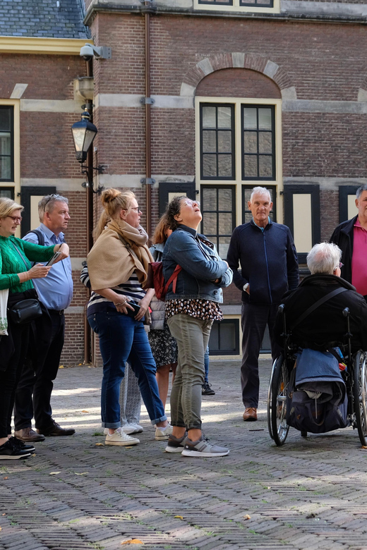 The Hague: City Walking Tour - Why The Hague is a different kind of Dutch city
