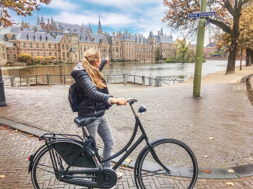 The Hague: Highlights Bike Tour - Mauritshuis and the Vermeer connection, plus Royal Stables