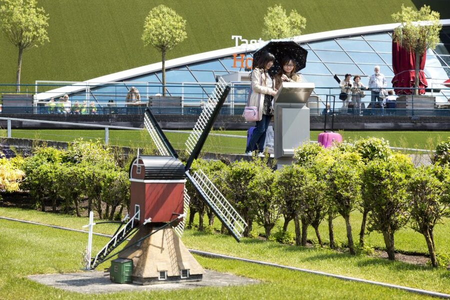 The Hague: Madurodam Miniature Park Entry Ticket - Madurodam in one day: what the $24 ticket really buys