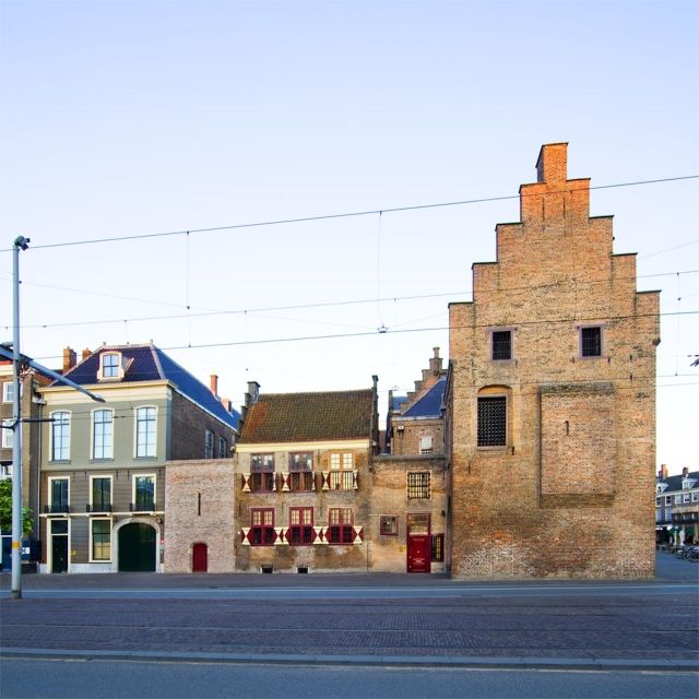 The Hague: Prison Gate Museum - Torture and punishment instruments: see the collection, choose your pace