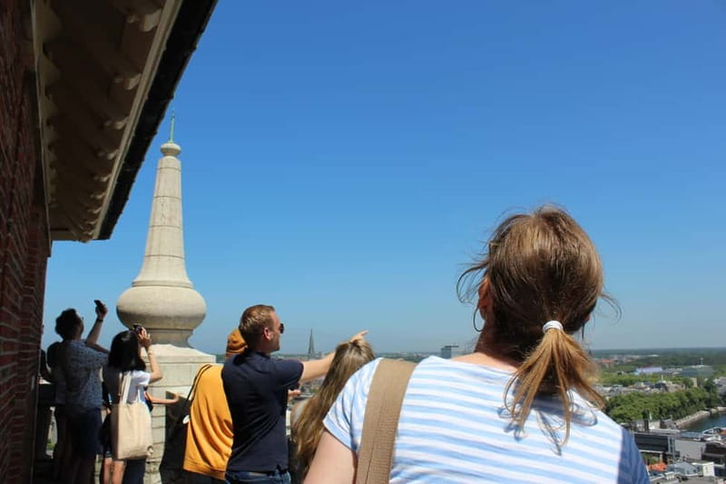 The Hague: The Hague Tower climb Guided Tour - The 65-minute guided ascent: steps, pauses, and the tower’s inner workings