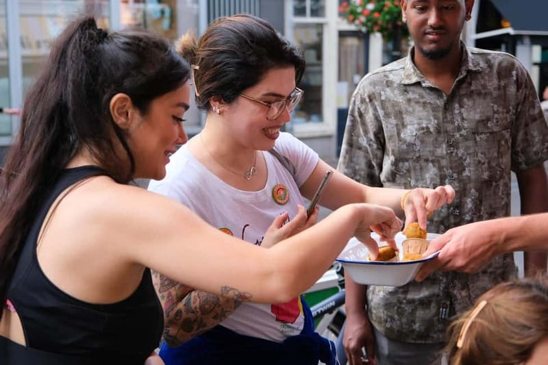 Utrecht Food Tour: 7 food stops and a fantastic local guide - Why This Utrecht Vegan Food Walk Feels Like Getting the Real City