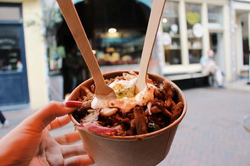 Utrecht: Guided Food Tour - The 3-hour rhythm: how the walking, snacks, and tastings fit together