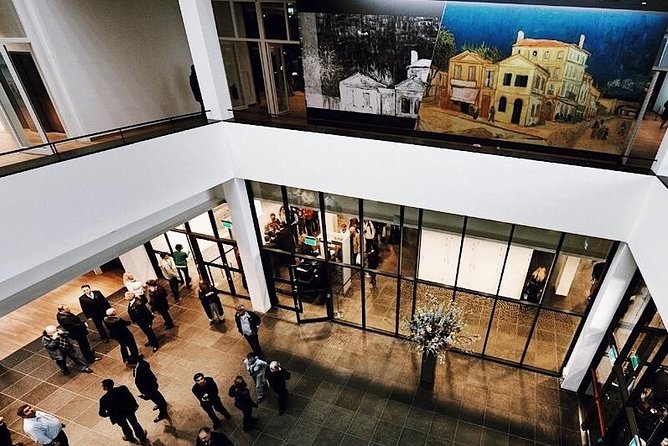 Van Gogh Museum Amsterdam Exclusive Tour w/ Reserved Entry - The guide factor: why names like Anna and Ewald keep coming up