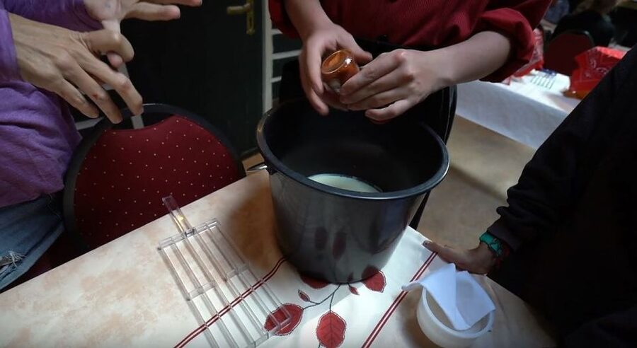 Volendam: 2.5-Hour Cheesemaking Workshop & Clog Making Tour - Should you book the Volendam 2.5-hour cheesemaking and clog workshop?