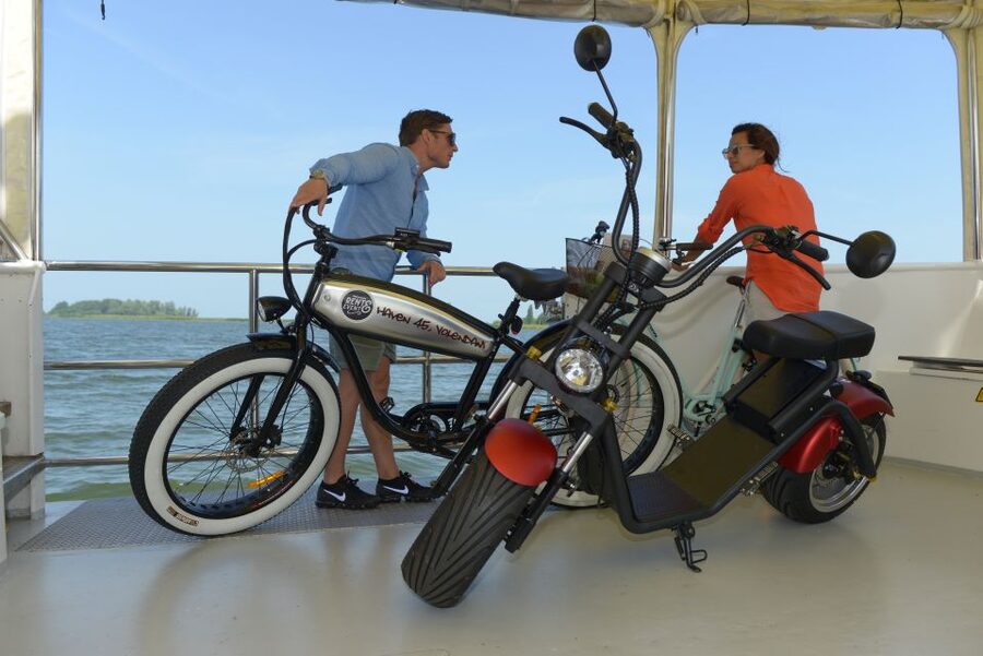 Volendam: E-Fatbike Rental - Volendam start at Haven 45: why the location matters