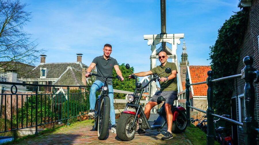 Volendam: E-Scooter Rental - Who should book this e-scooter rental?