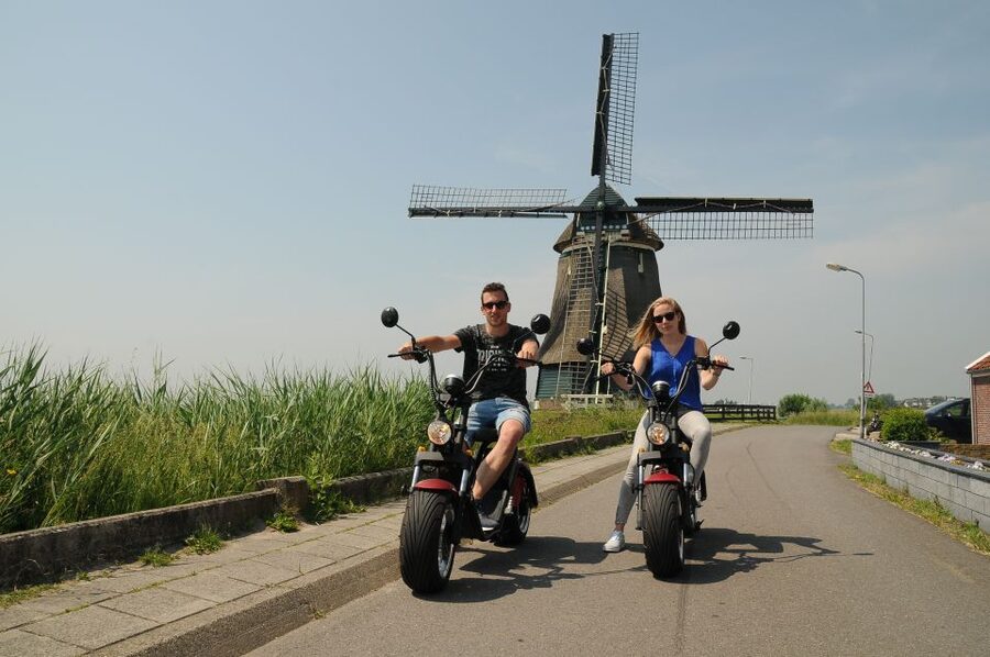 Volendam: E-Scooter Rental - Price and value: what $42 per person really buys you