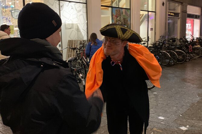 Walking Tour of Haunted Amsterdam - Museum Het Rembrandthuis live medieval ghost legend, more than a drive-by story