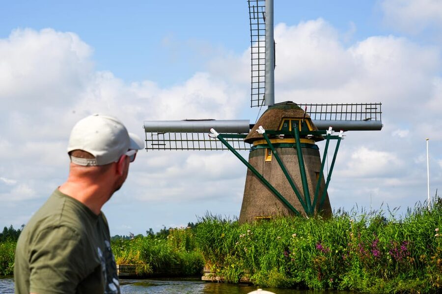 Warmond: Windmill Cruise and Keukenhof Entry Ticket - Warmond Windmill Cruise: A Simple 1-Hour Spring Reset