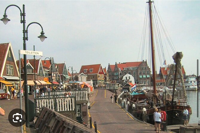 Windmills Country side tour Zaanse Schans-Cheesefactory-Volendam - What to Bring and How to Handle Lunch