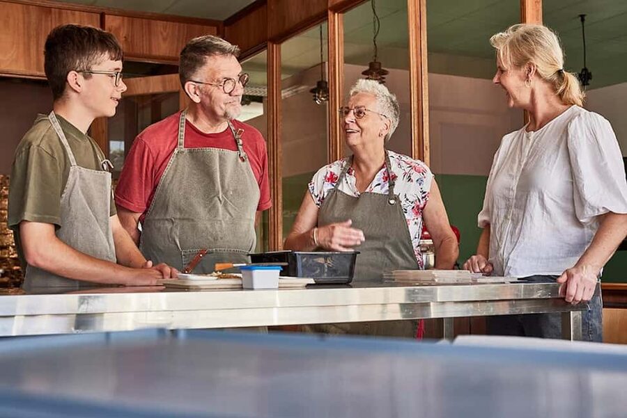 Zaandijk-Near Zaanse Schans Chocolate making demo & tasting - Key points to know before you go
