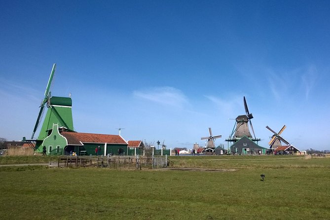 Zaanse Schans 3-Hour Private Tour from central Amsterdam, Airport or Port - What to bring and how to make it easier on your feet