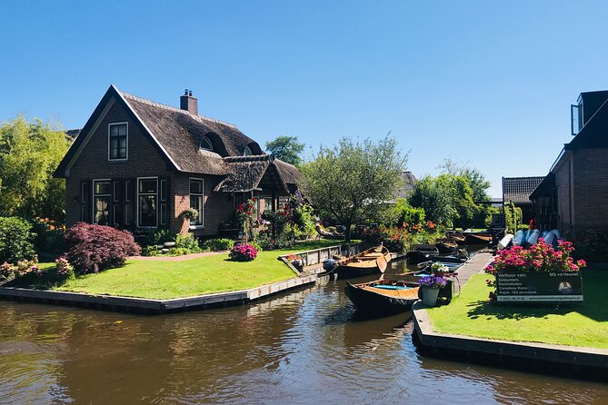 Zaanse Schans and Giethoorn Small-Group Tour with Hotel Pick-Up - Key highlights that make this day trip work