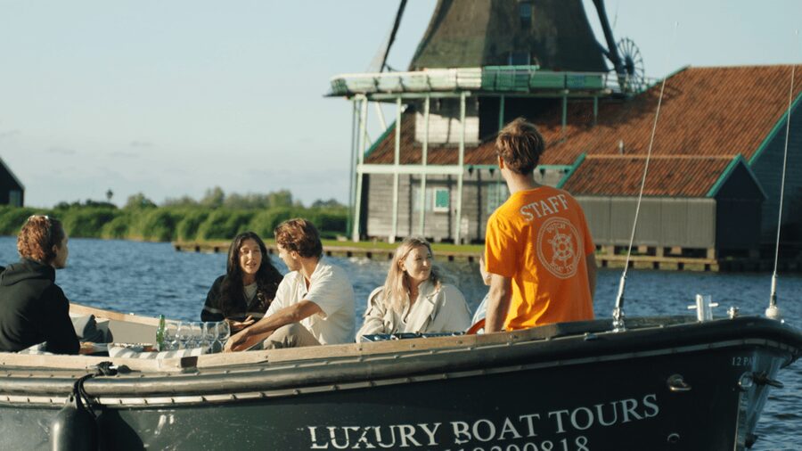 Zaanse Schans: Cruise UNESCO Windmills Village + Live Guide - Price and value: why $7 can make sense even if it feels short