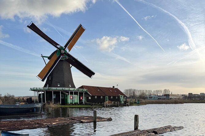 Zaanse Schans, Edam, Marken & Volendam – Private Luxury Tour - Private luxury transport and the real value of a structured loop