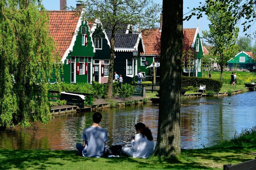 Zaanse Schans: Windmill & Museum Entry Ticket w/ Audio Guide - World of Windmills Museum, Where the Machinery Makes Sense