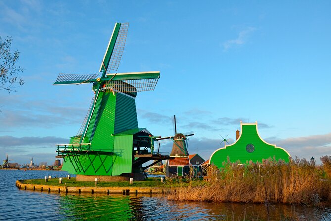Zaanse Schans Windmills, Cheese and Volendam Tour from Amsterdam - The Big Idea: Why This Tour Works So Well